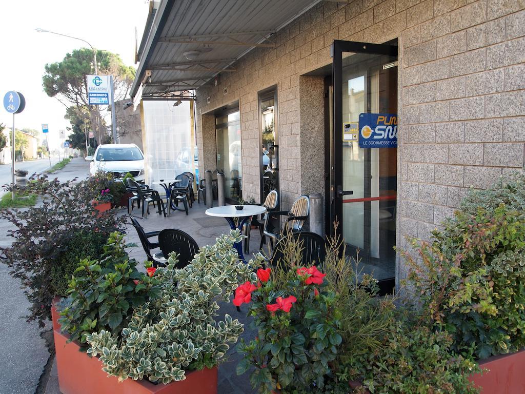 Отель Caffetteria Dell'Angolo Borghetto Secondo Экстерьер фото